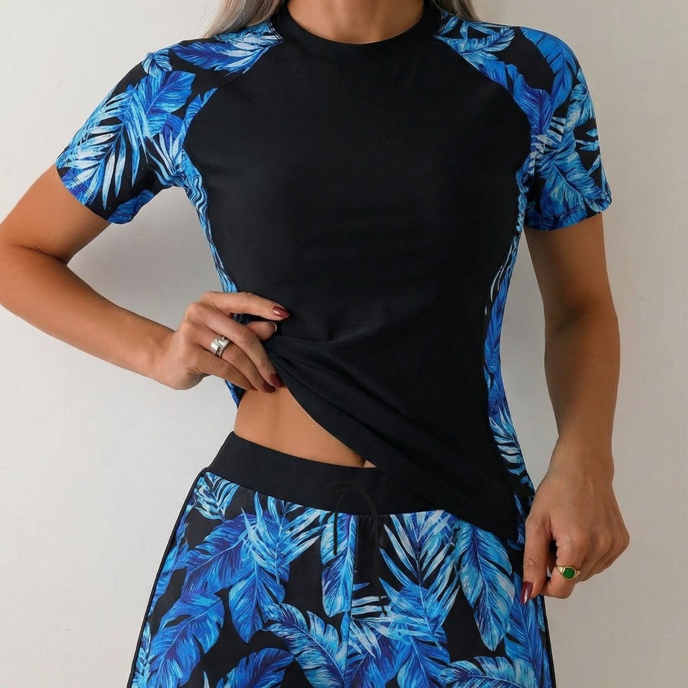 Woman Tankini With Shorts Crop - Shorts 评论和价格